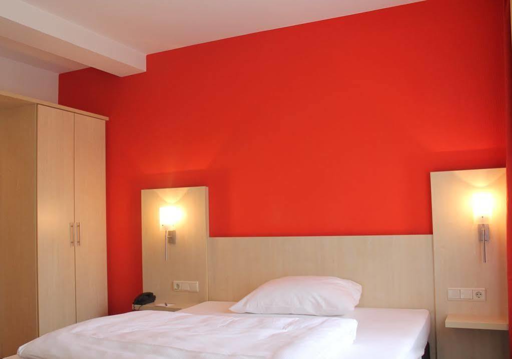 Tante Alma'S Bonner Hotel Dış mekan fotoğraf
