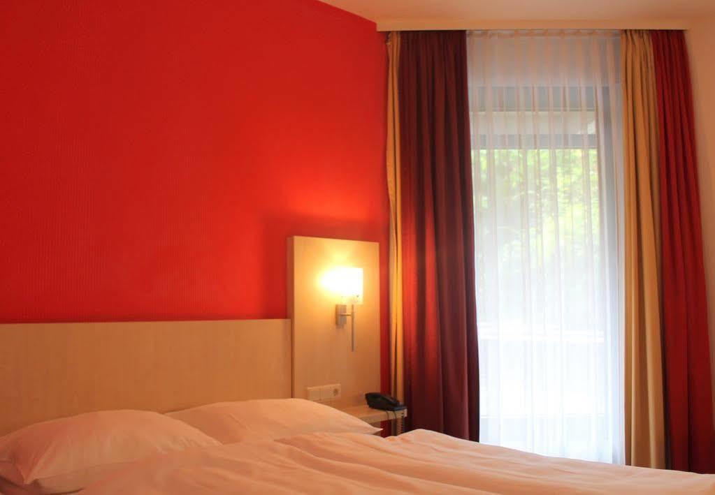 Tante Alma'S Bonner Hotel Dış mekan fotoğraf